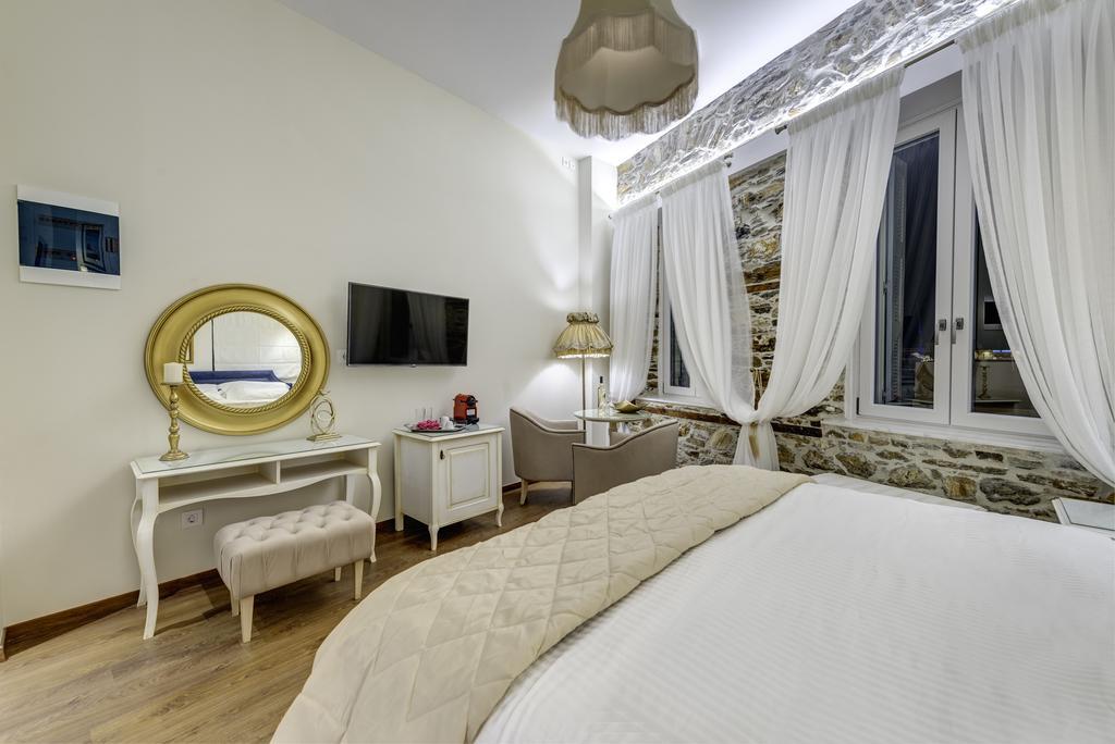 1844 Suites Syros إرموبولّي المظهر الخارجي الصورة