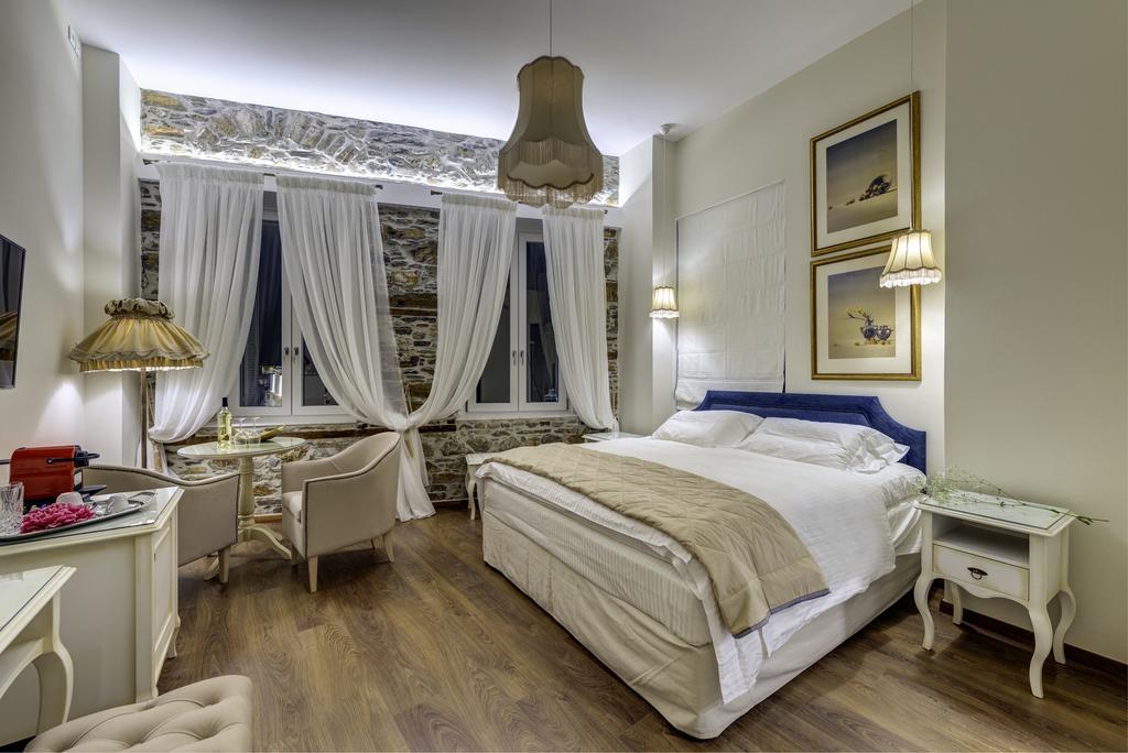 1844 Suites Syros إرموبولّي المظهر الخارجي الصورة