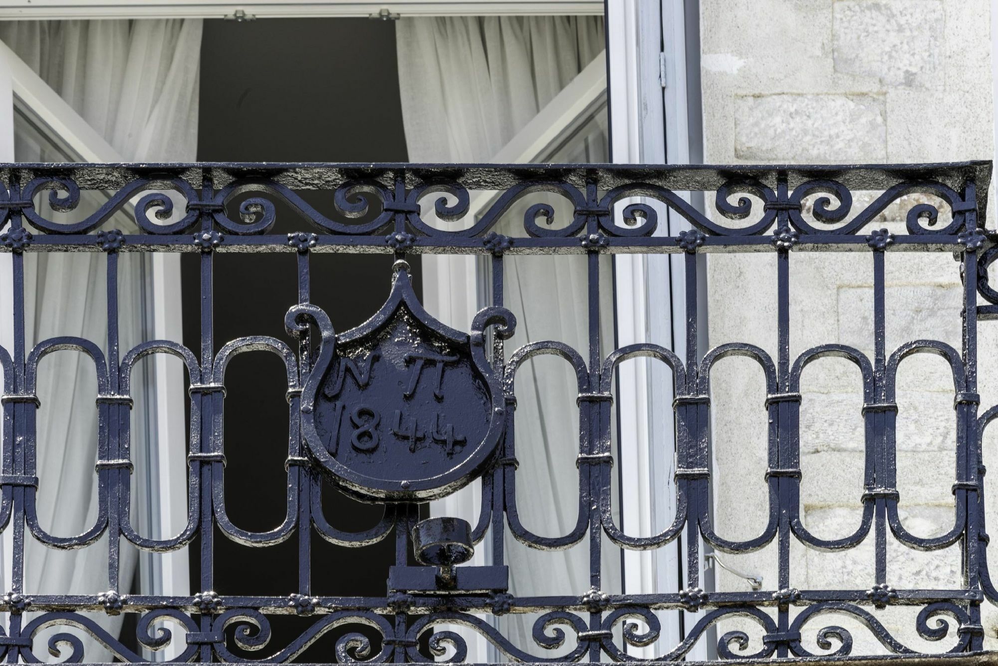 1844 Suites Syros إرموبولّي المظهر الخارجي الصورة